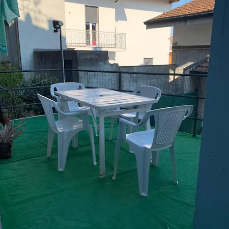 Casetta Azzurra In Corte Medioevale Pisano