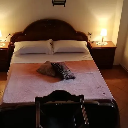 Casetta Azzurra In Corte Medioevale Semesterbostad
